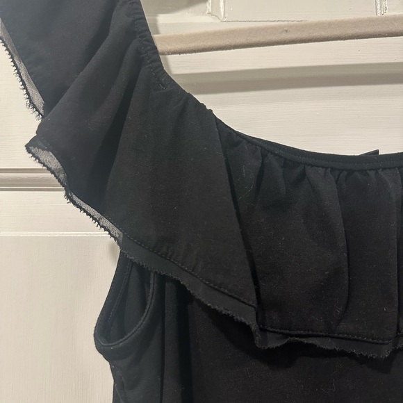WHBM Flutter Sleeve Black Tank Size Medium - worn once - Picture 2 of 3